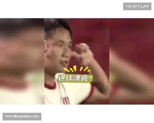 天外飞仙!爱尔兰女足球员中圈开球时直接吊射破门 天外飞仙!爱尔兰女足球员中圈开球时直接吊射破门